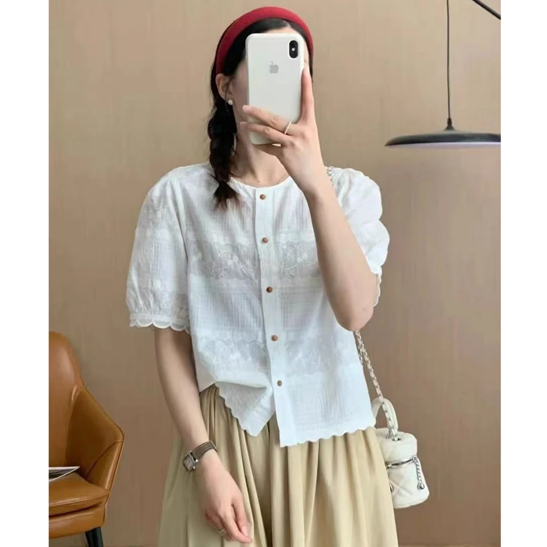 王永家~夏款圆领刺绣温柔花边韩系小衫9570