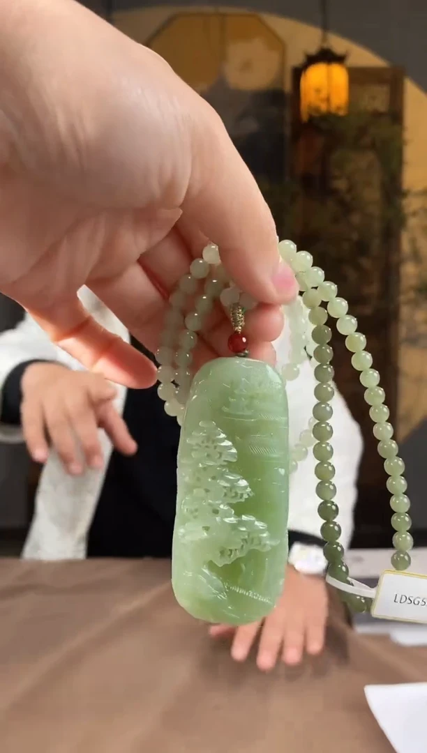 【闪购商品】和田玉颈饰未镶嵌A486