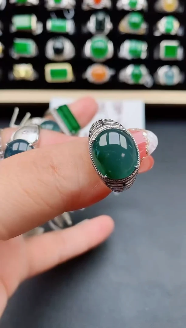 【闪购商品】翡翠戒指银S925镶嵌456586