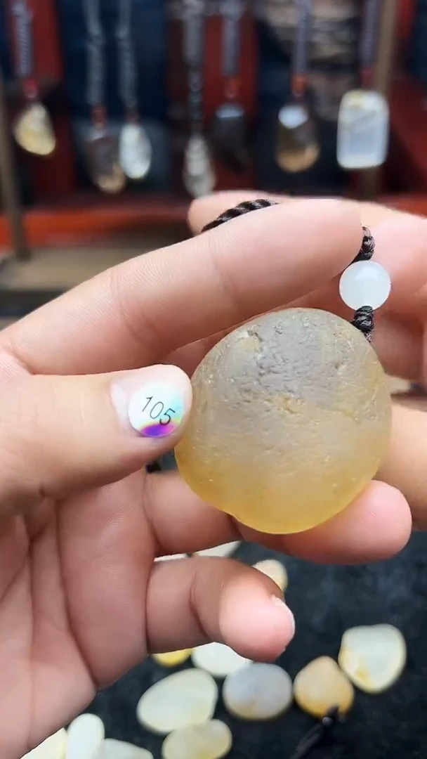 未镶嵌珠宝半成品水晶105