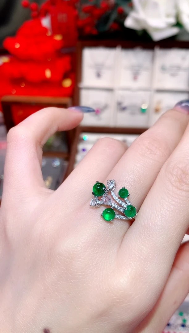 戒指18K金镶嵌祖母绿1.4ct/天然宝石/七天无理由