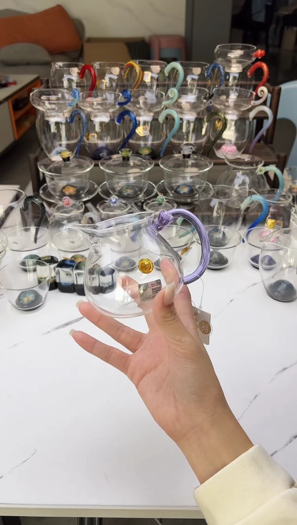 手工艺品玻璃禾器浮莲紫色普通盒