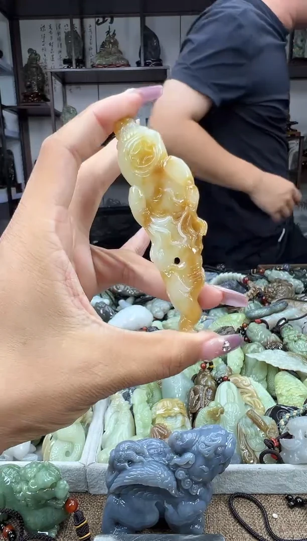 未镶嵌和田玉把件1