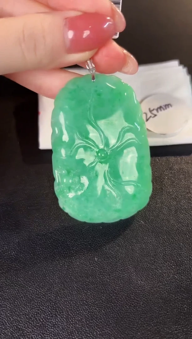 【闪购商品】翡翠颈饰18K金镶嵌缅料A货/支持复检/一件