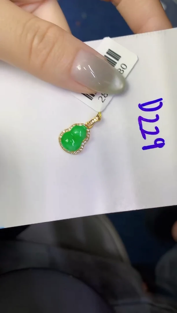 翡翠银S925镶嵌颈饰缅甸天然翡翠A货