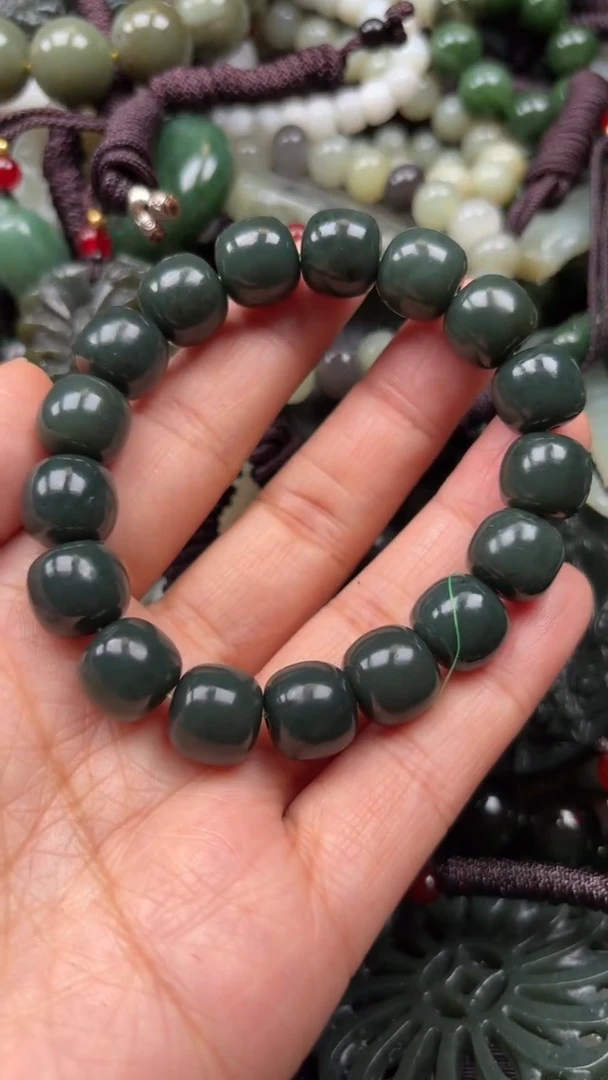 【闪购商品】和田玉颈饰未镶嵌.