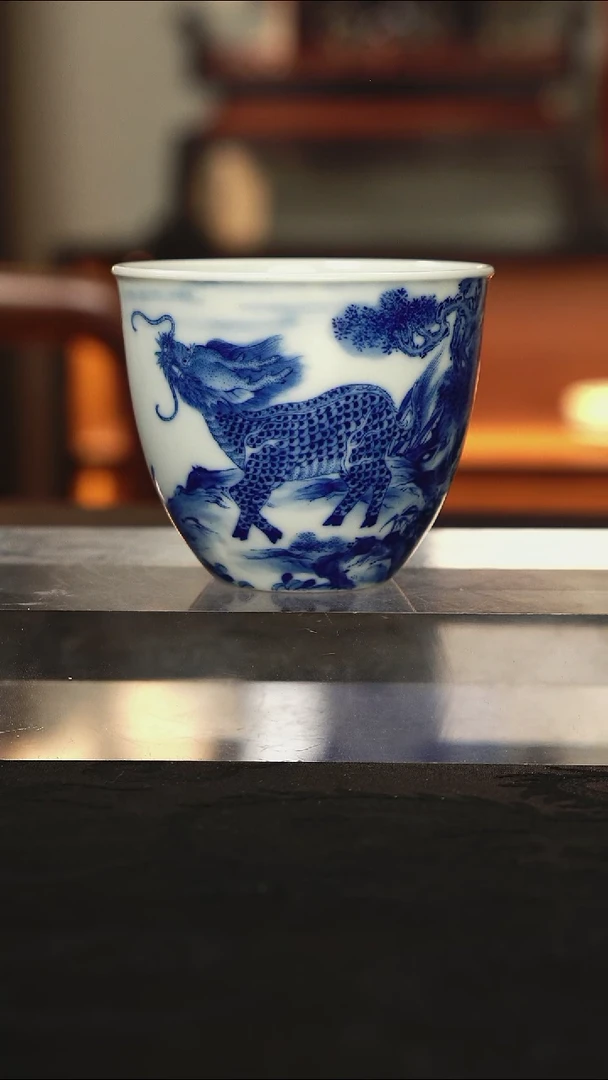 黄振匠造麒麟望月杯