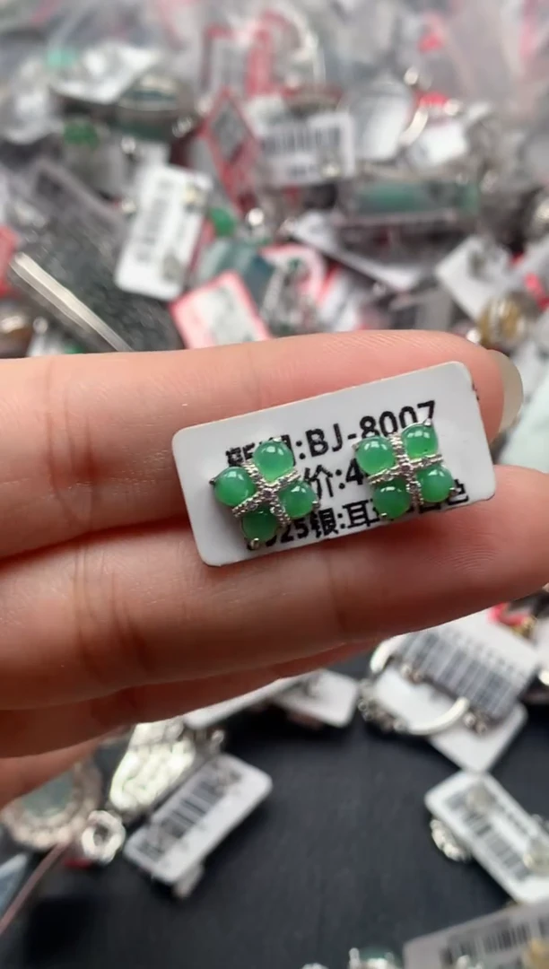 银S925镶嵌戒指翡翠天然A货缅甸翡翠