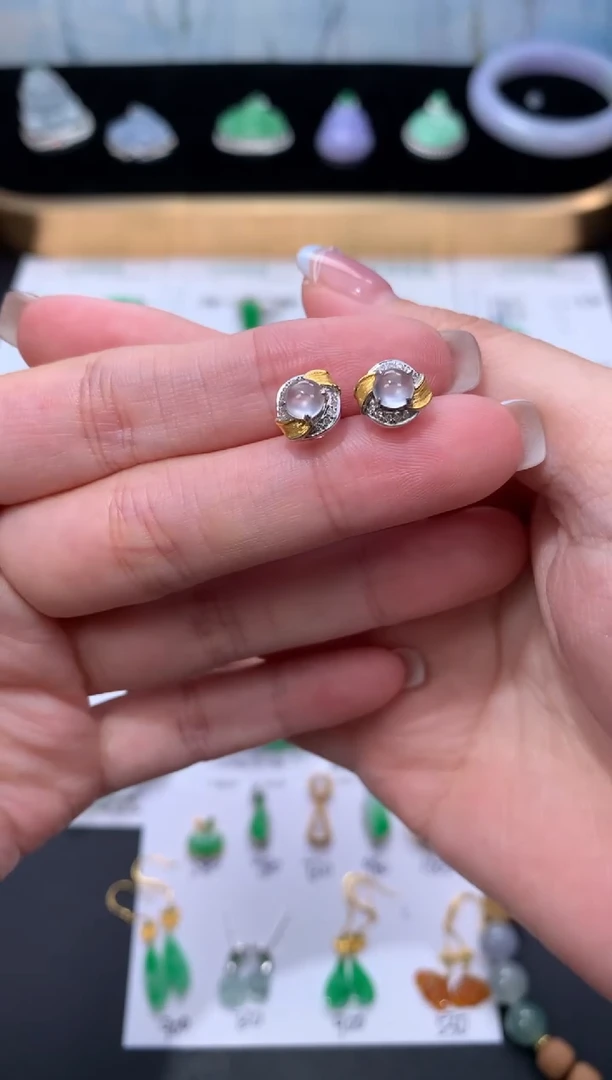 18K金镶嵌定制翡翠48小时鉴赏期 退货不扣服务费