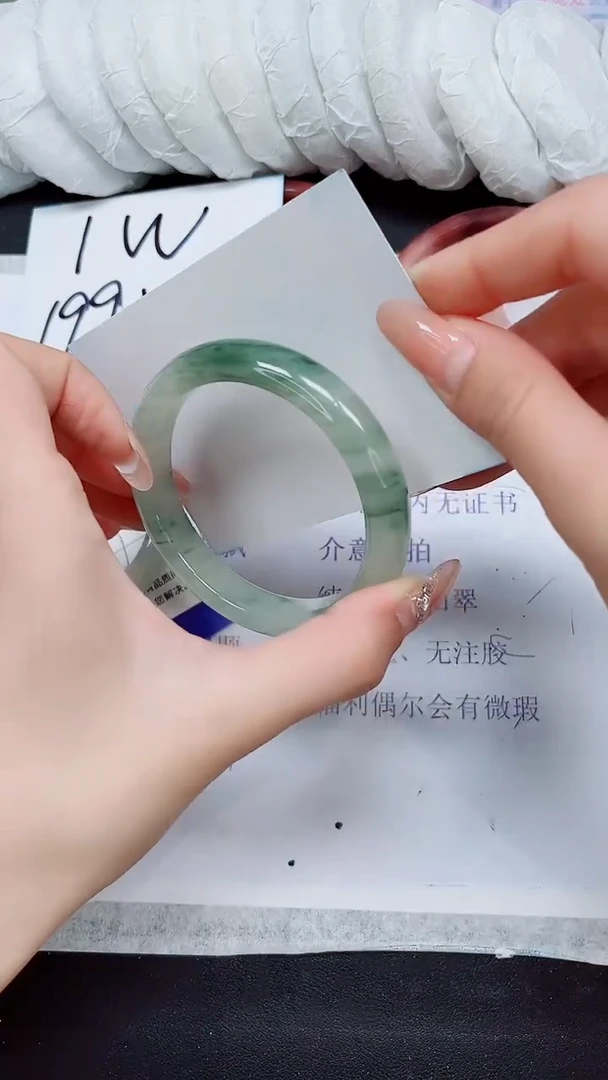 【闪购商品】石英质玉手镯未镶嵌A73-58/59