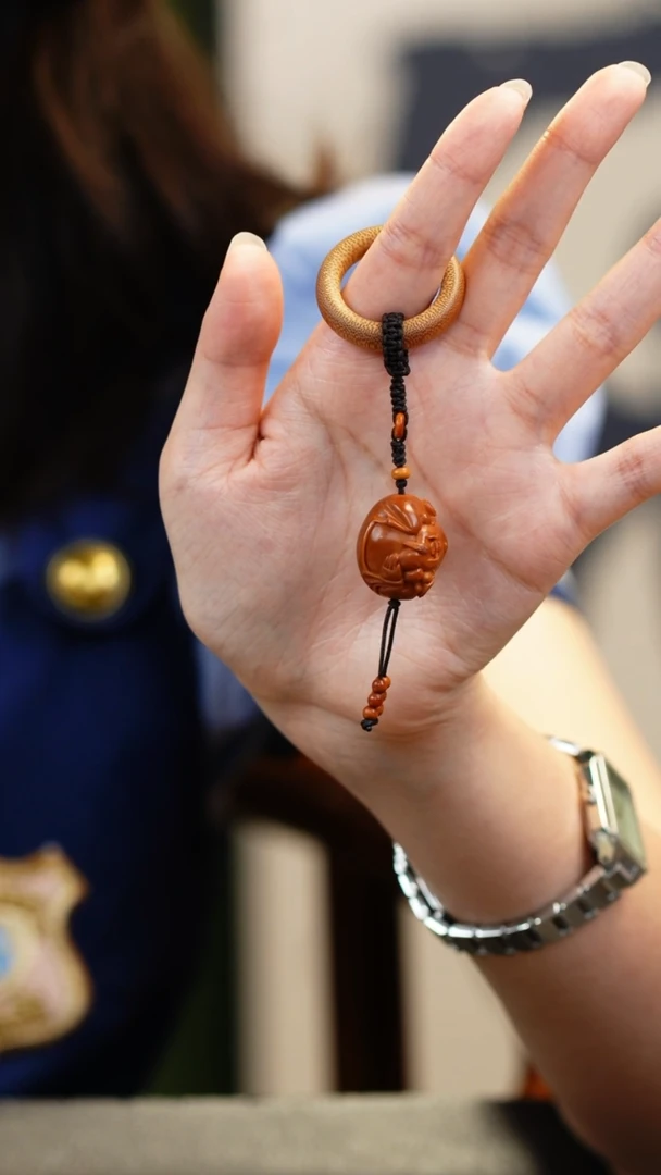 橄榄核手串/手链横财神单籽    宋亚琴