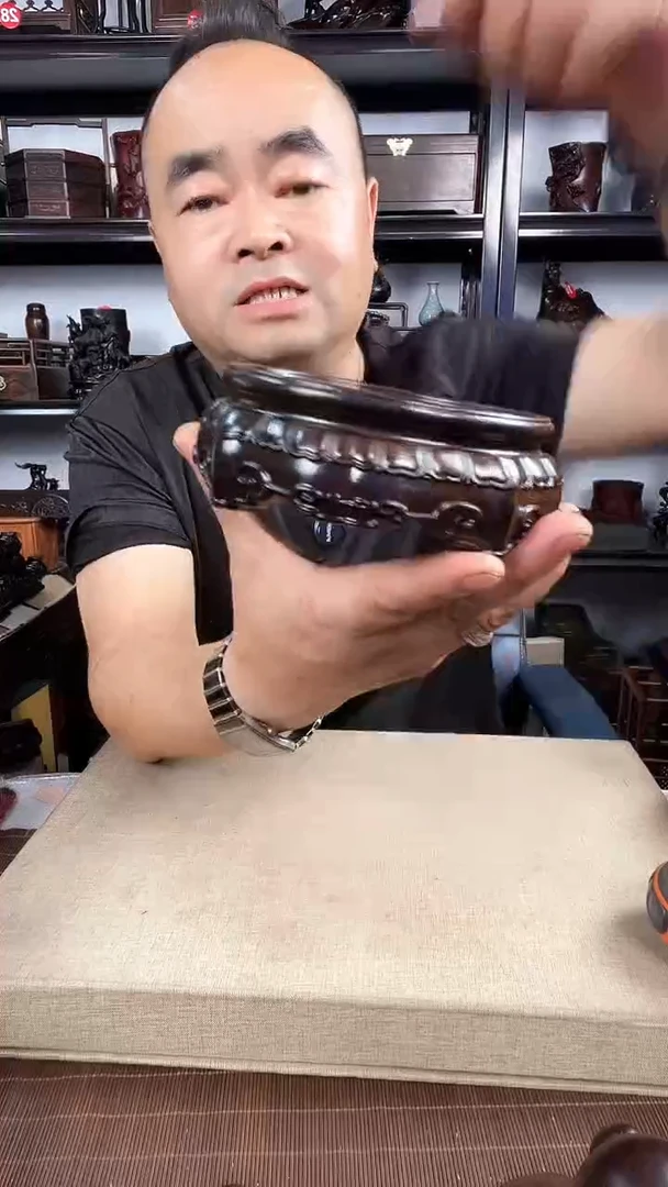 木整2老李红木工艺品