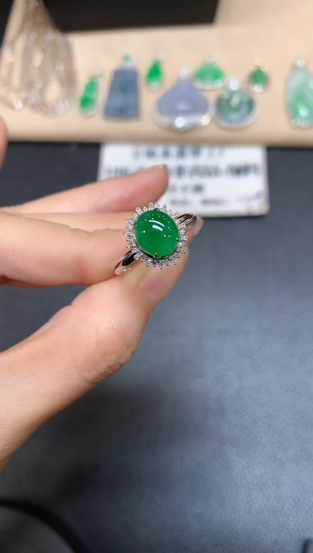 【闪购商品】翡翠戒指18K金镶嵌【无服务费