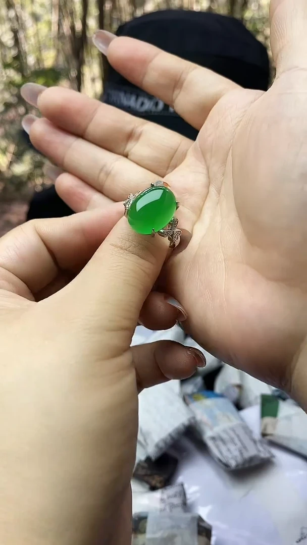 满色吊坠    所见即所得