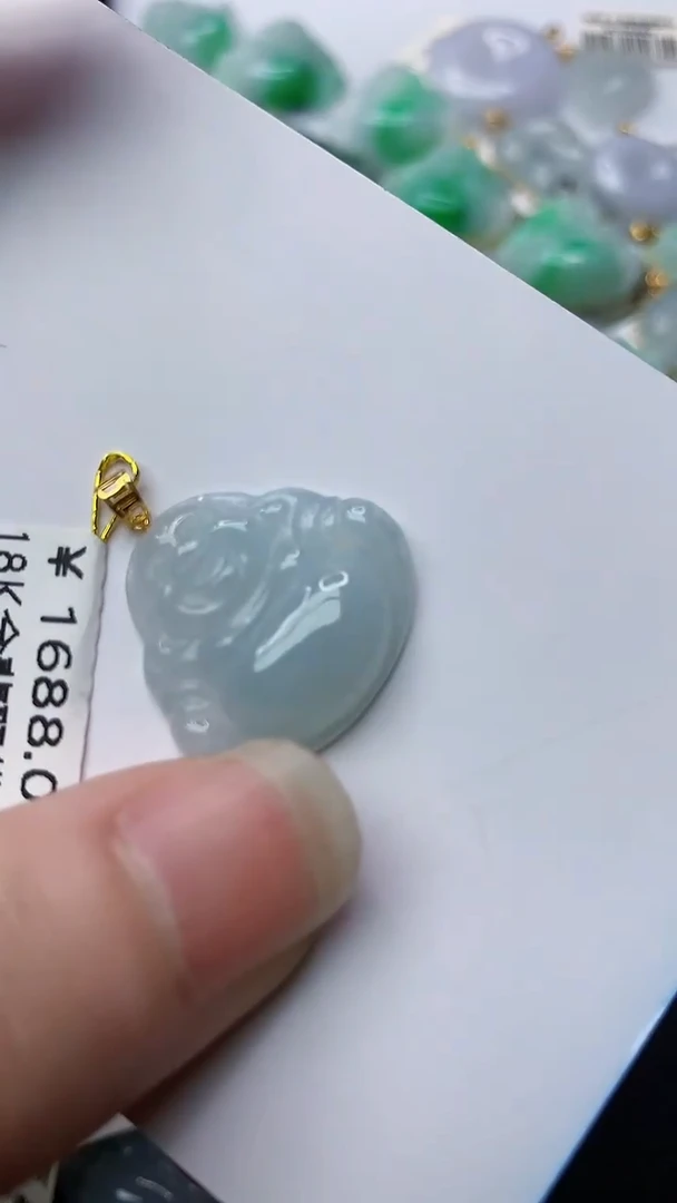 【闪购商品】翡翠颈饰18K金镶嵌60...........