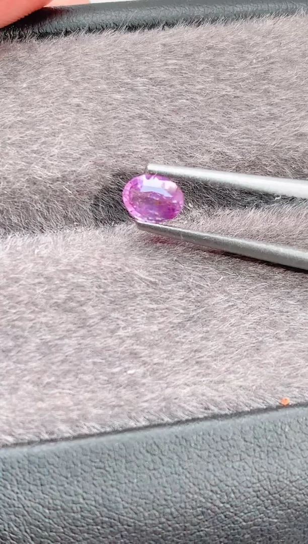 裸石蓝宝石0.68ct-天然无烧蓝宝石