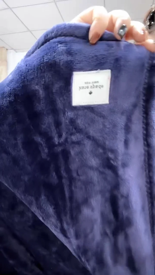 法兰绒2.3x2.5左右尺寸，材质以主播介绍为准