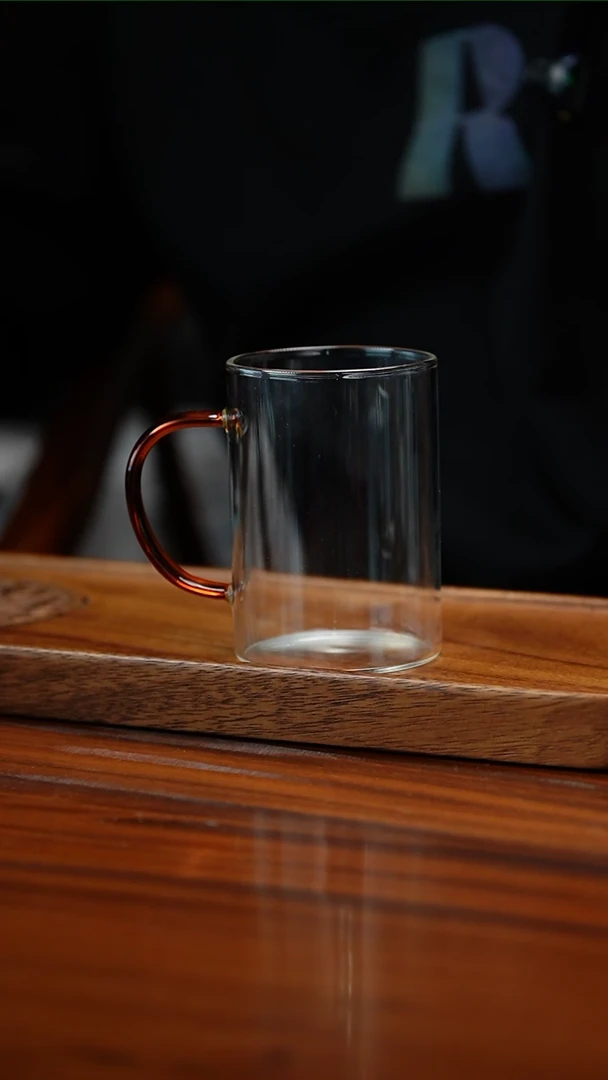 【闪购商品】个人绿茶杯唬迫色300毫升