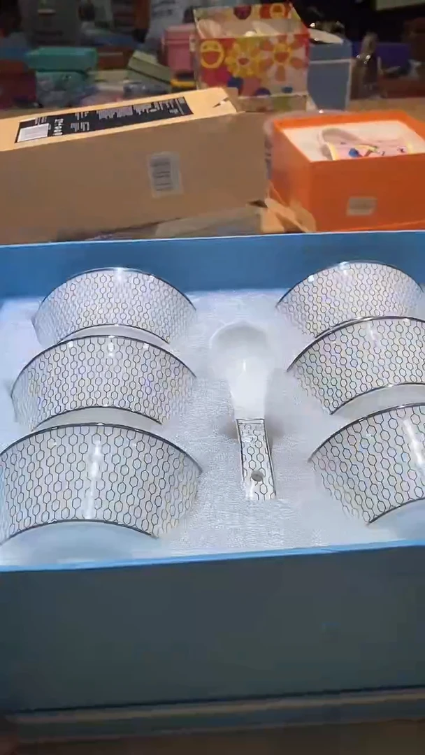 【闪购商品】瓷片锅碗瓢盆一件不剩