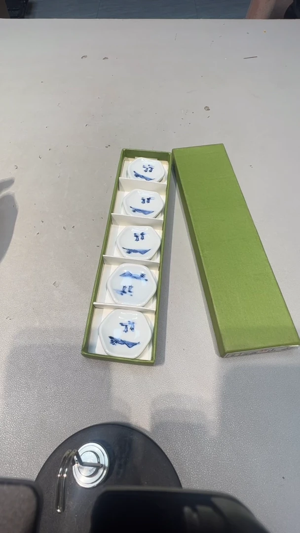 手工艺品琉璃吴****?99999999999999999999999999