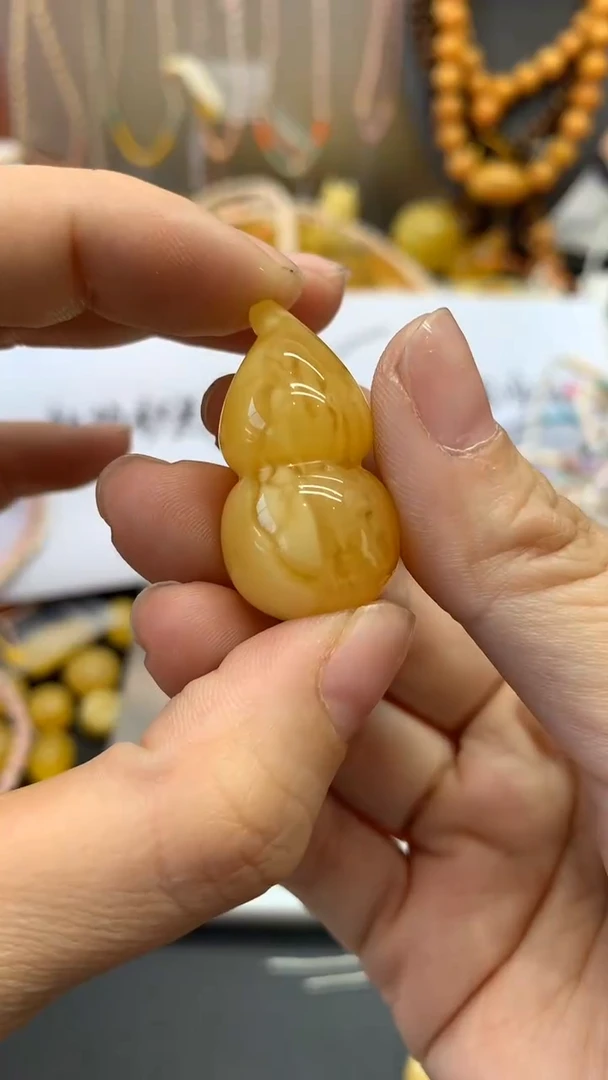 【闪购商品】未镶嵌琥珀珠宝奇石823