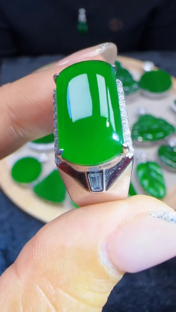 未镶嵌定制翡翠翡翠戒指78