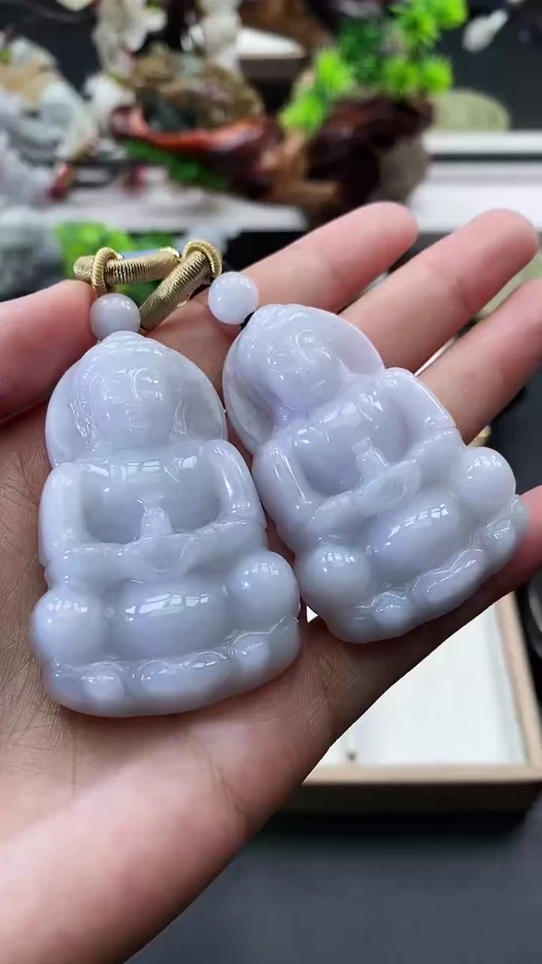 颈饰未镶嵌翡翠天然缅甸A货翡翠随机发一件