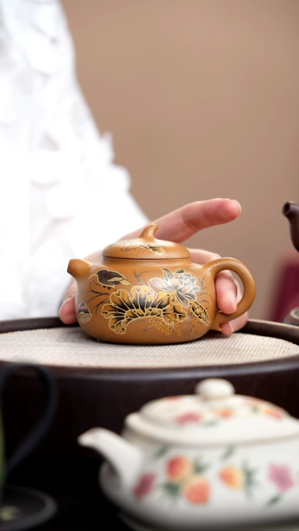 茶壶紫砂黄金段匏瓜金银错鸟