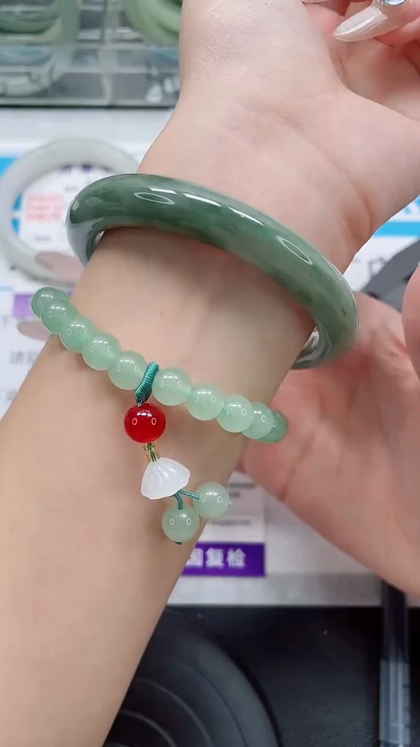 未镶嵌手镯石英质玉195-57/58