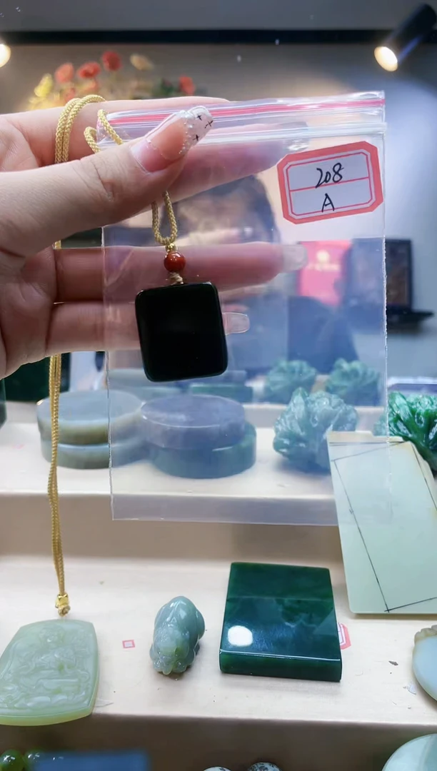 【闪购商品】和田玉挂件未镶嵌1