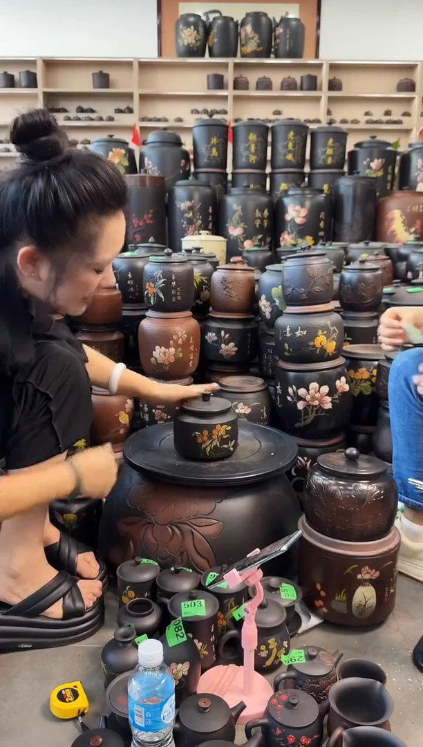 罐瑕疵茶叶罐 100克黑色 107