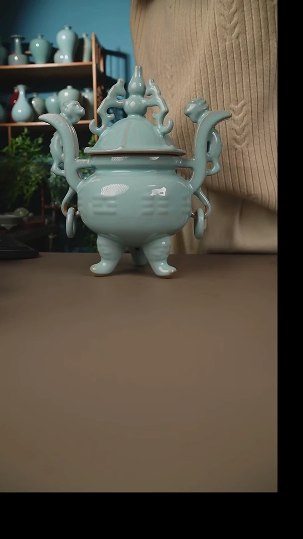 杯天青八卦   鼎