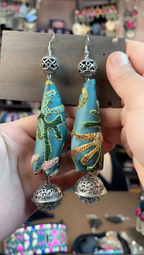 织绣?****?民族风手工非遗老绣饰品492