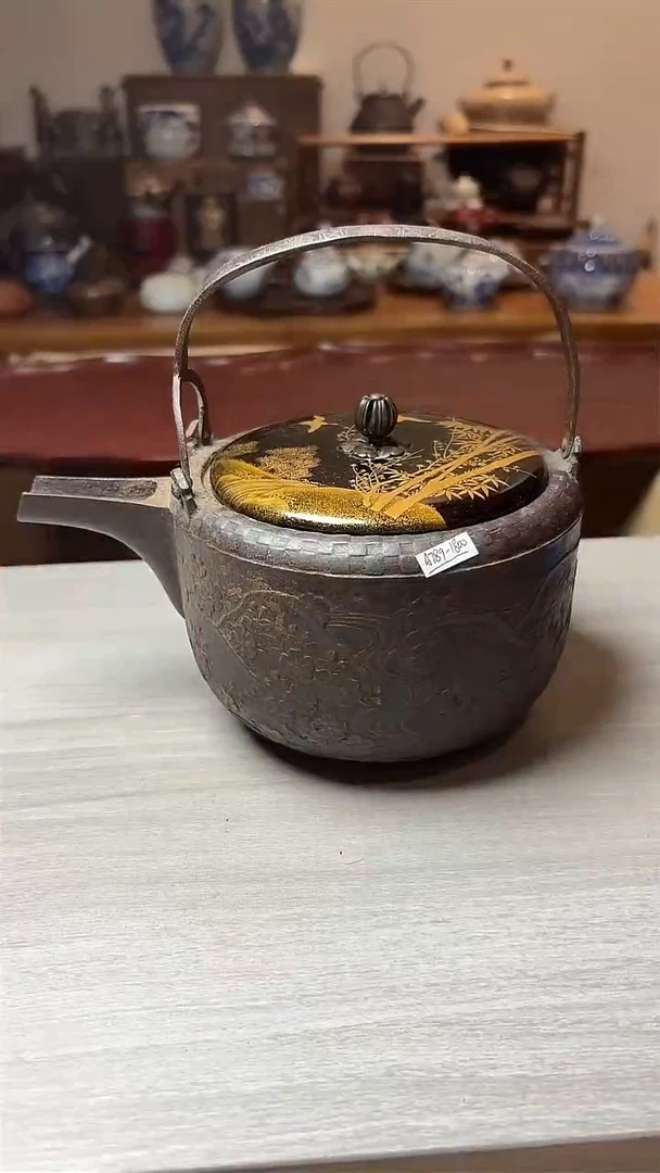 谢谢老板，回流产品有磨损正常，谨慎买！