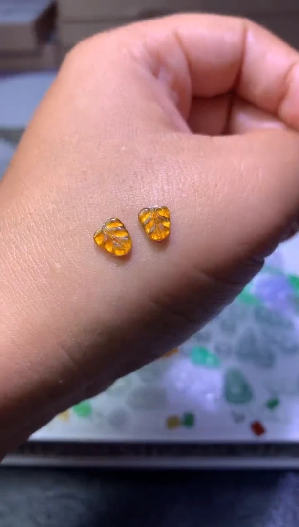 未镶嵌定制翡翠毛货