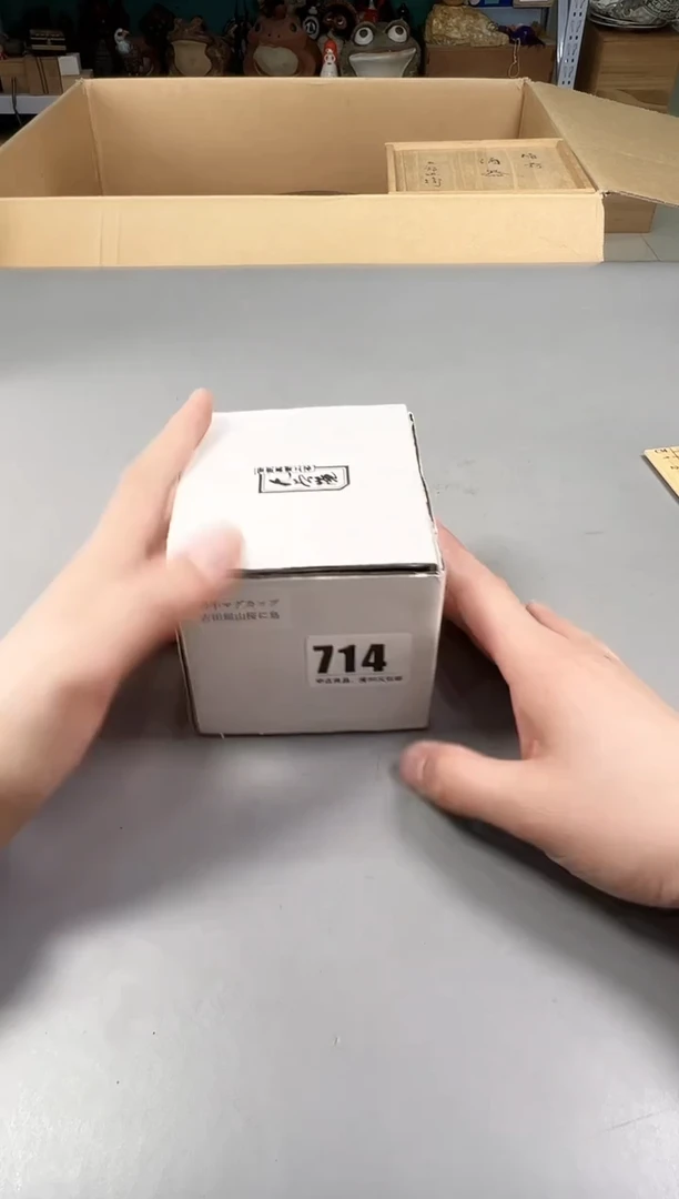 瓷片桃****拜714中古产品，默认微瑕，谨慎参拍