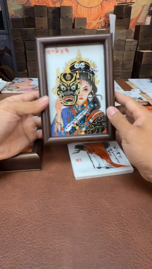 以笔为心，以瓷为纸。