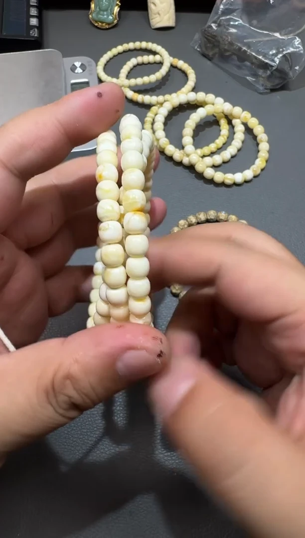 琥珀颈饰未镶嵌老型手持108