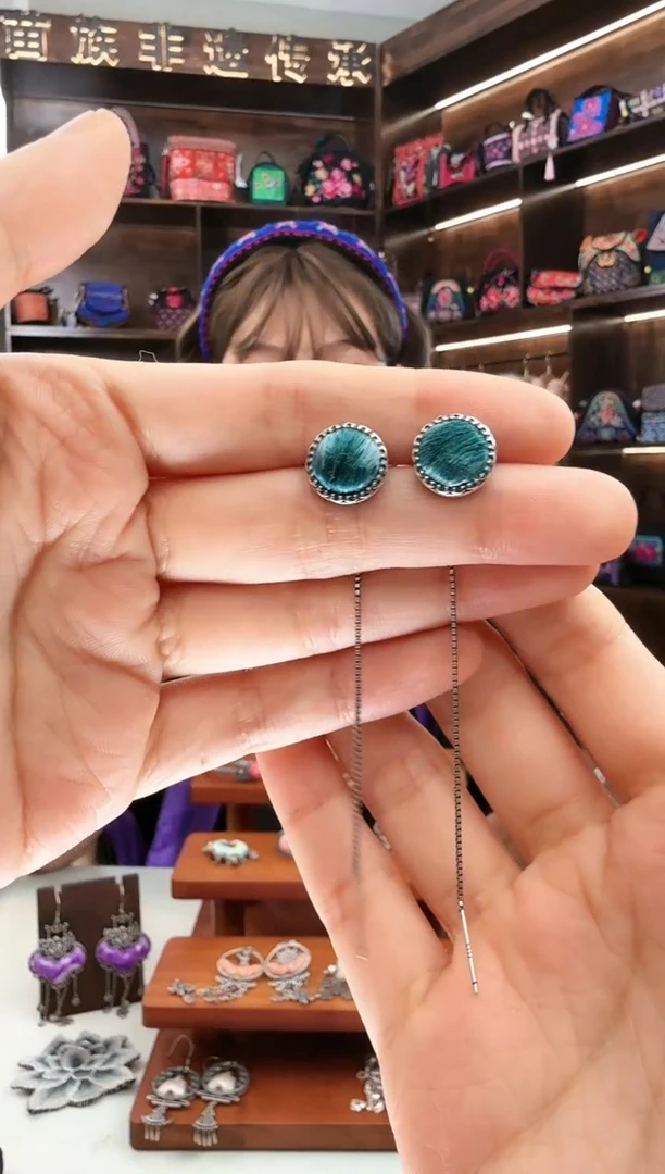 【闪购商品】织绣110蚩梦苗族古绣