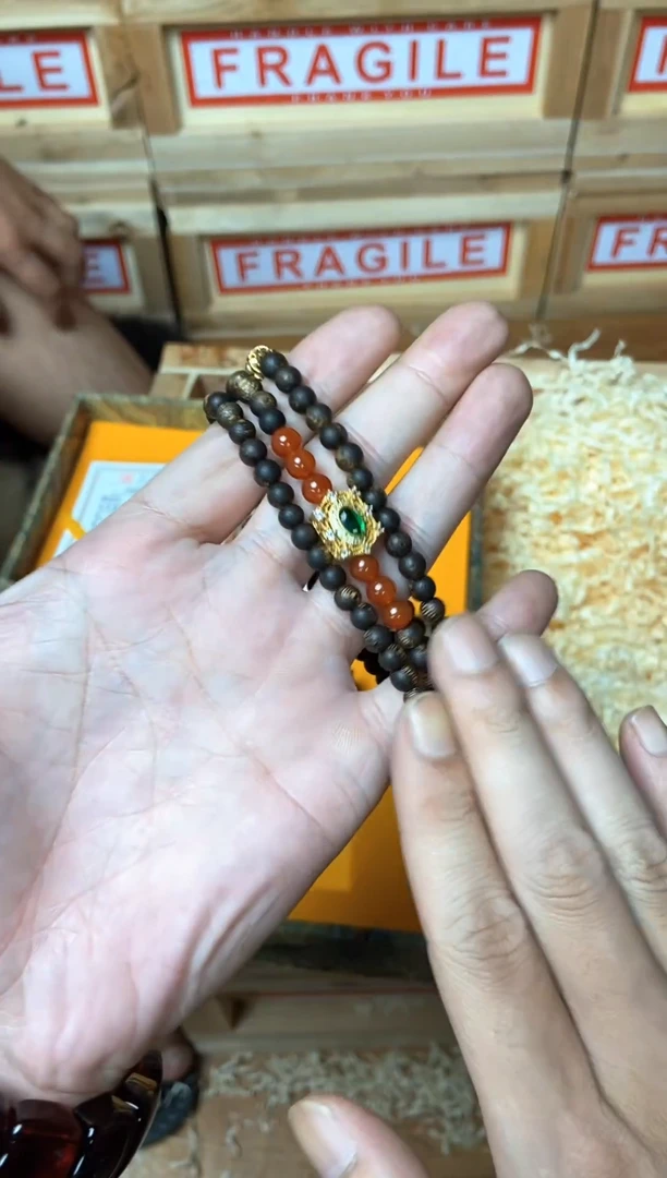 手串西马沉香108颗