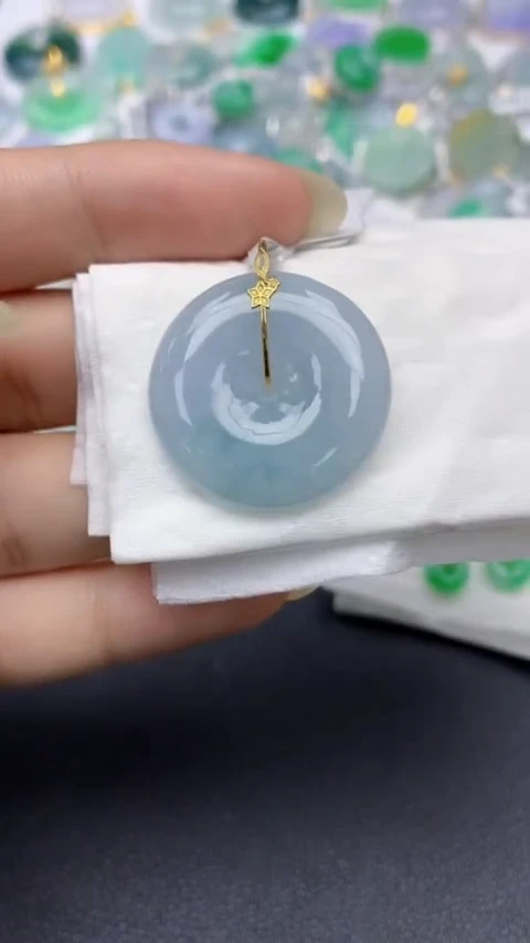 颈饰18K金镶嵌翡翠天然缅甸a货翡翠百元以上9元证书费自理