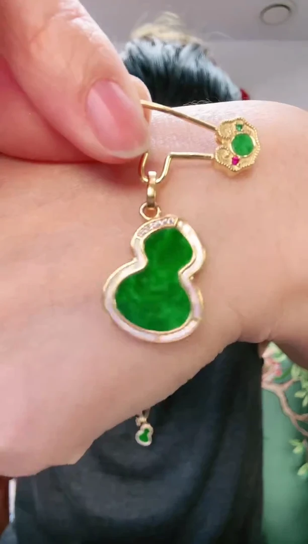 【闪购商品】翡翠颈饰银S925镶嵌吊坠