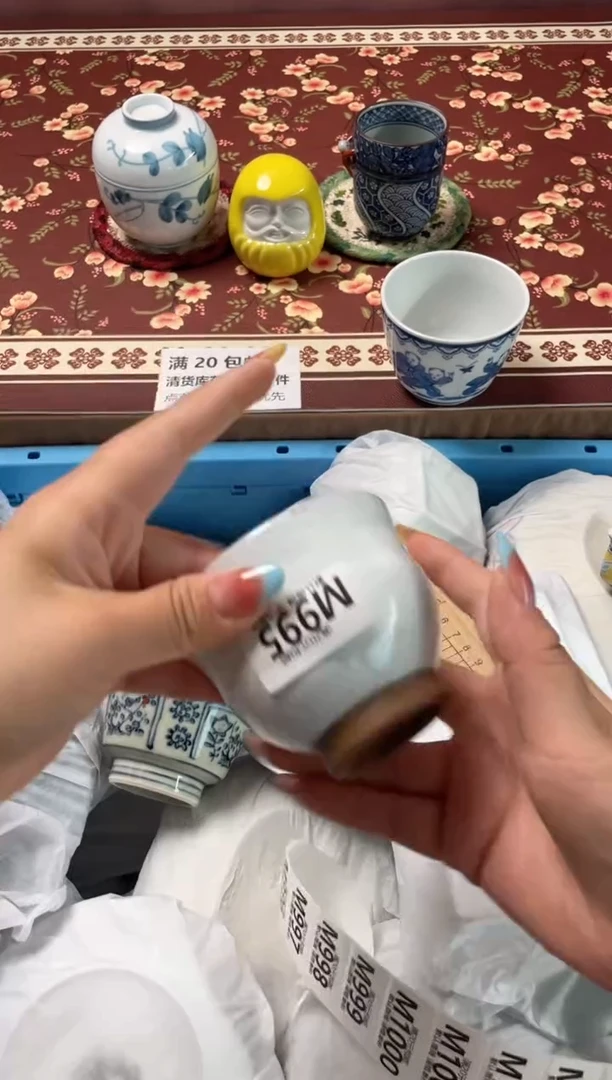 瓷片噢**噶瓷器瓷器M995