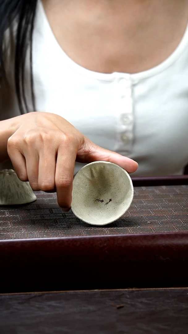 张月《白玉段双鱼杯》