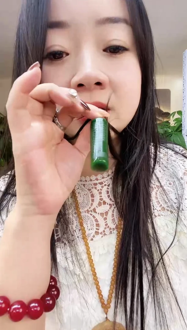 未镶嵌蛇纹石玉吊坠多样性随机发一