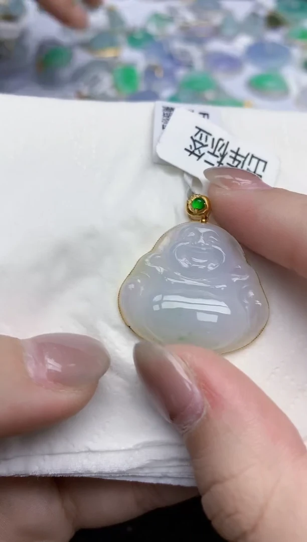 【闪购商品】翡翠颈饰18K金镶嵌天然翡翠A货