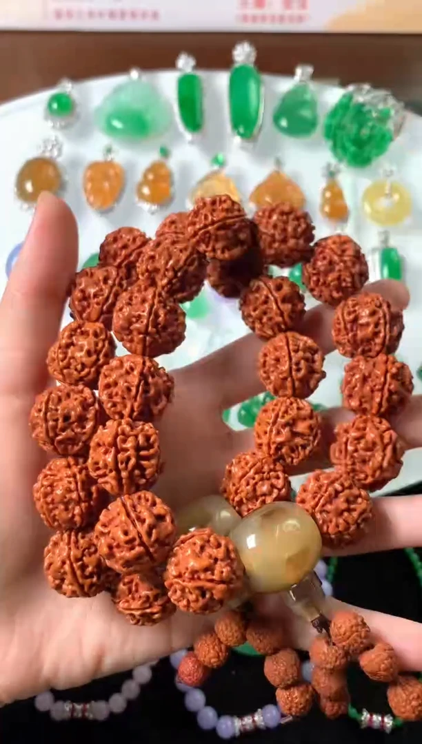 未镶嵌手链玛瑙/玉髓手串多样性发一