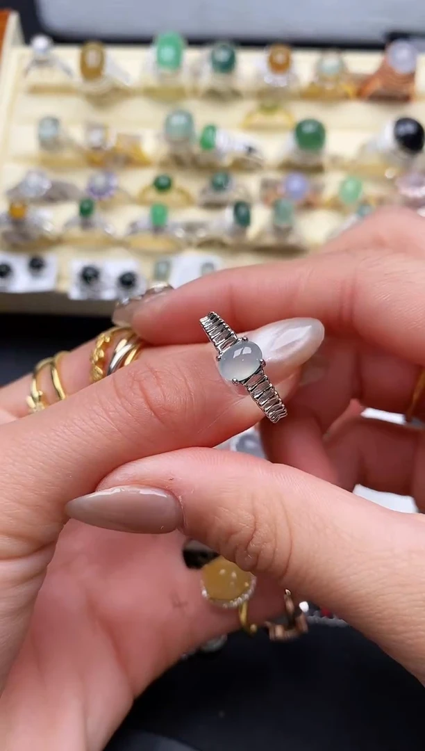 【闪购商品】翡翠戒指银S925镶嵌缅甸天然A货翡翠333   5-