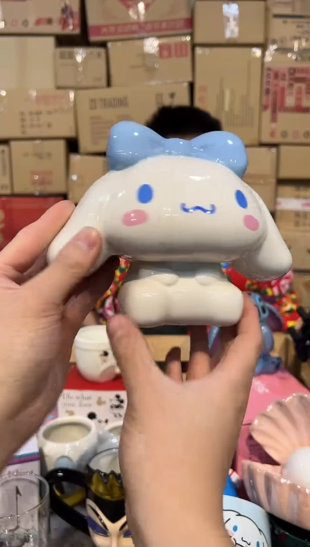 【闪购商品】杯玉桂狗蹲坐笔筒
