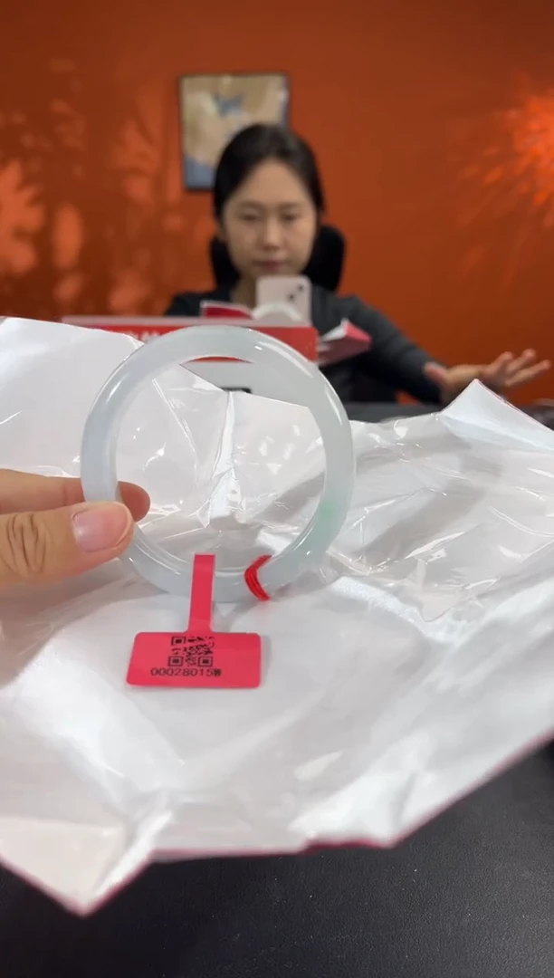 未镶嵌手镯翡翠6     56.2